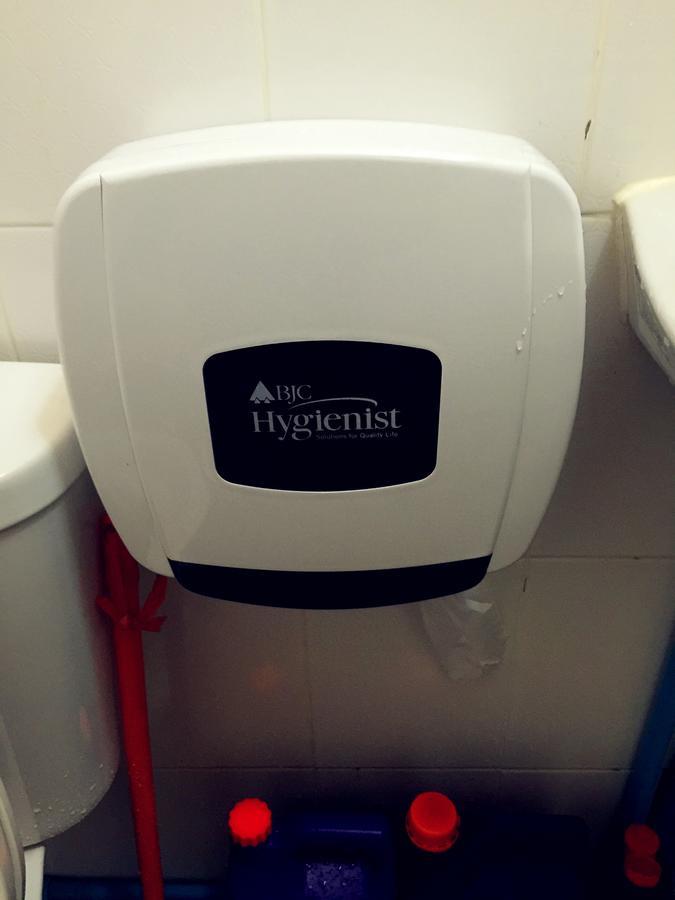 Small Elephant Hostel バンコク都 エクステリア 写真