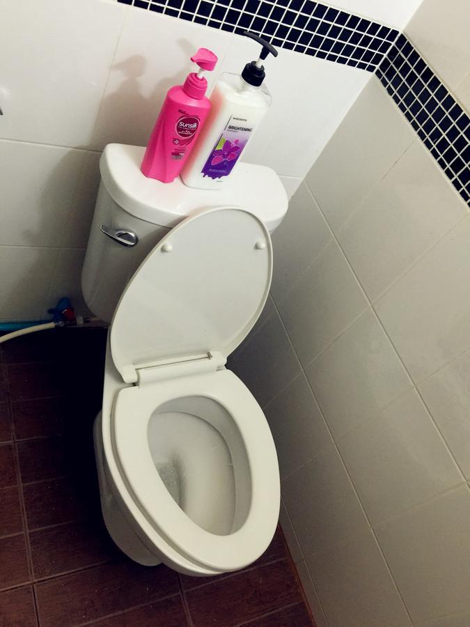 Small Elephant Hostel バンコク都 エクステリア 写真